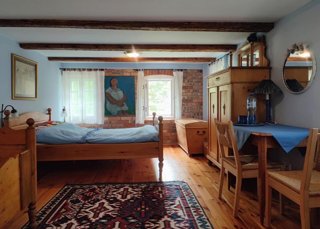 Lusatia Farm Лесьна Экстерьер фото